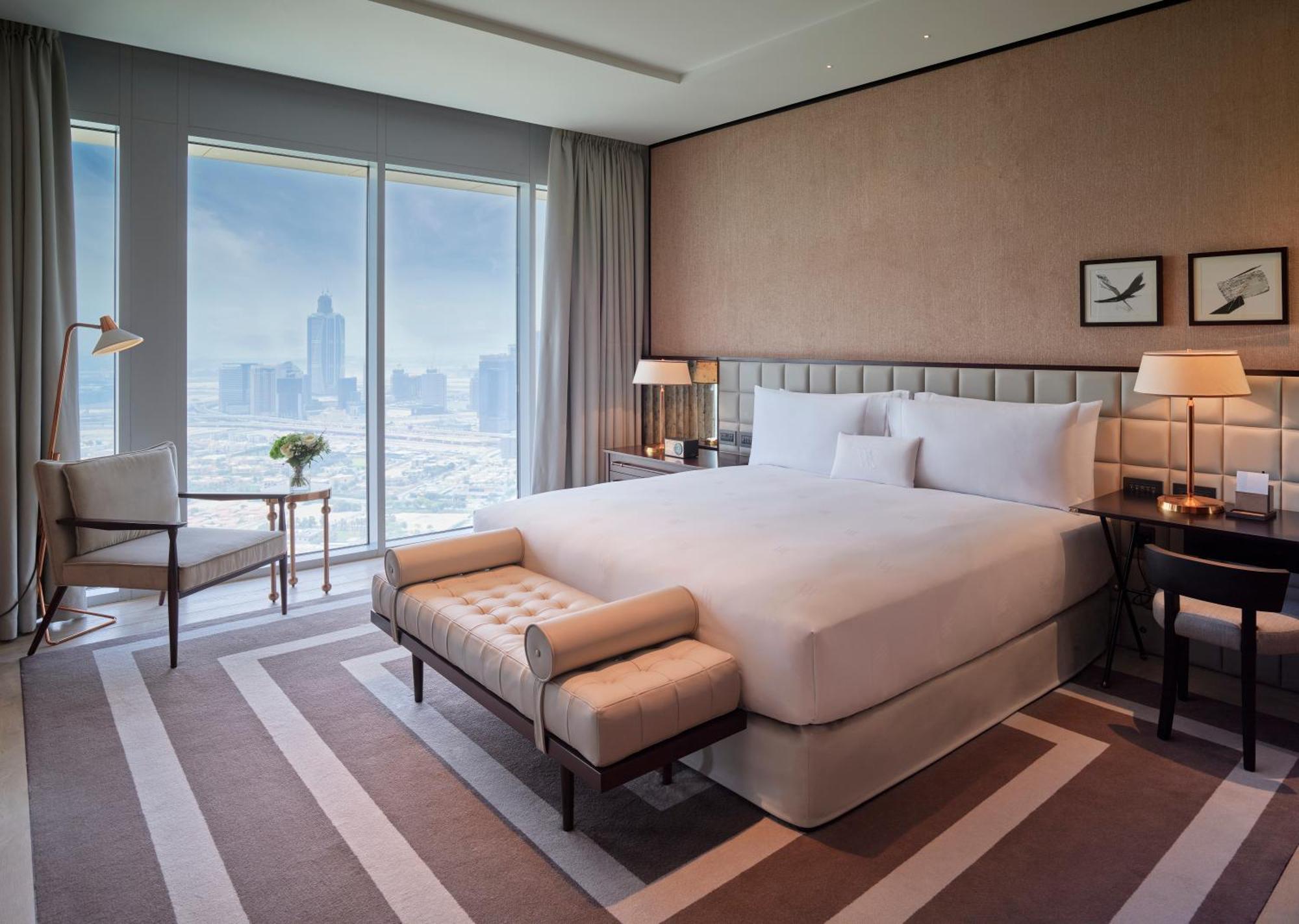 วัลดอร์ฟ แอสทอเรีย ดูไบ อินเตอร์เนชั่นแนล ไฟแนนเชียล เซ็นเตอร์ Hotel ภายนอก รูปภาพ A bedroom at the hotel